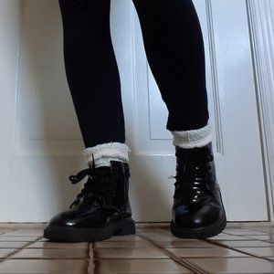 GIRLS/BOYS SHINY LACE UP COMBAT BOOTS!